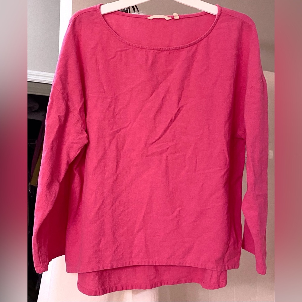 Soft Surroundings Bright Pink Long-Sleeve, Scoop Neck Pullover.  100% cotton.SzL